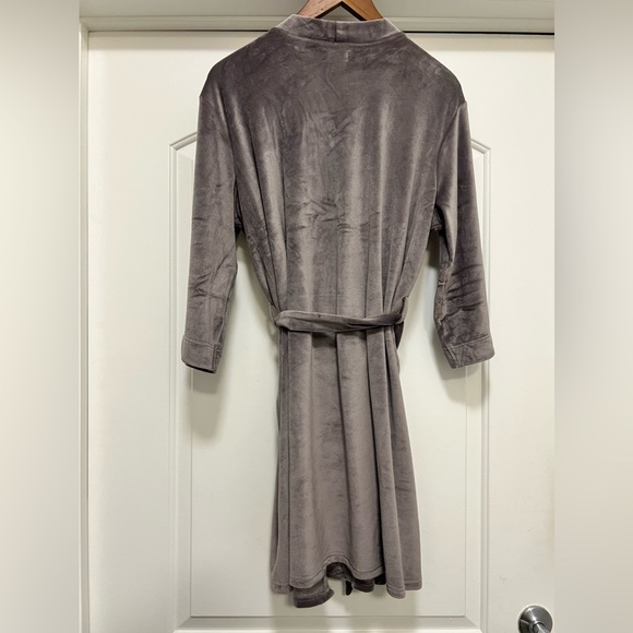NWT Splendid Velour Short Robe in Mauve - Picture 4 of 8